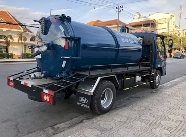 Dịch vụ r&uacute;t hầm cầu quận 6 khuyến m&atilde;i 20%