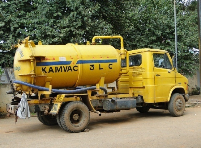 Dịch vụ r&uacute;t hầm cầu quận 6 c&oacute; mặt ở nhiều nơi tại TPHCM