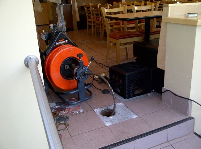 Thông cống nghẹt quận 1 giá rẻ Nghĩa Phát được đánh giá cao