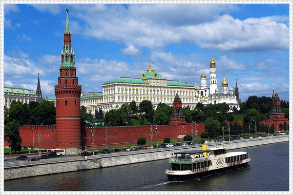 có rất nhiều trung tâm học tiếng Nga